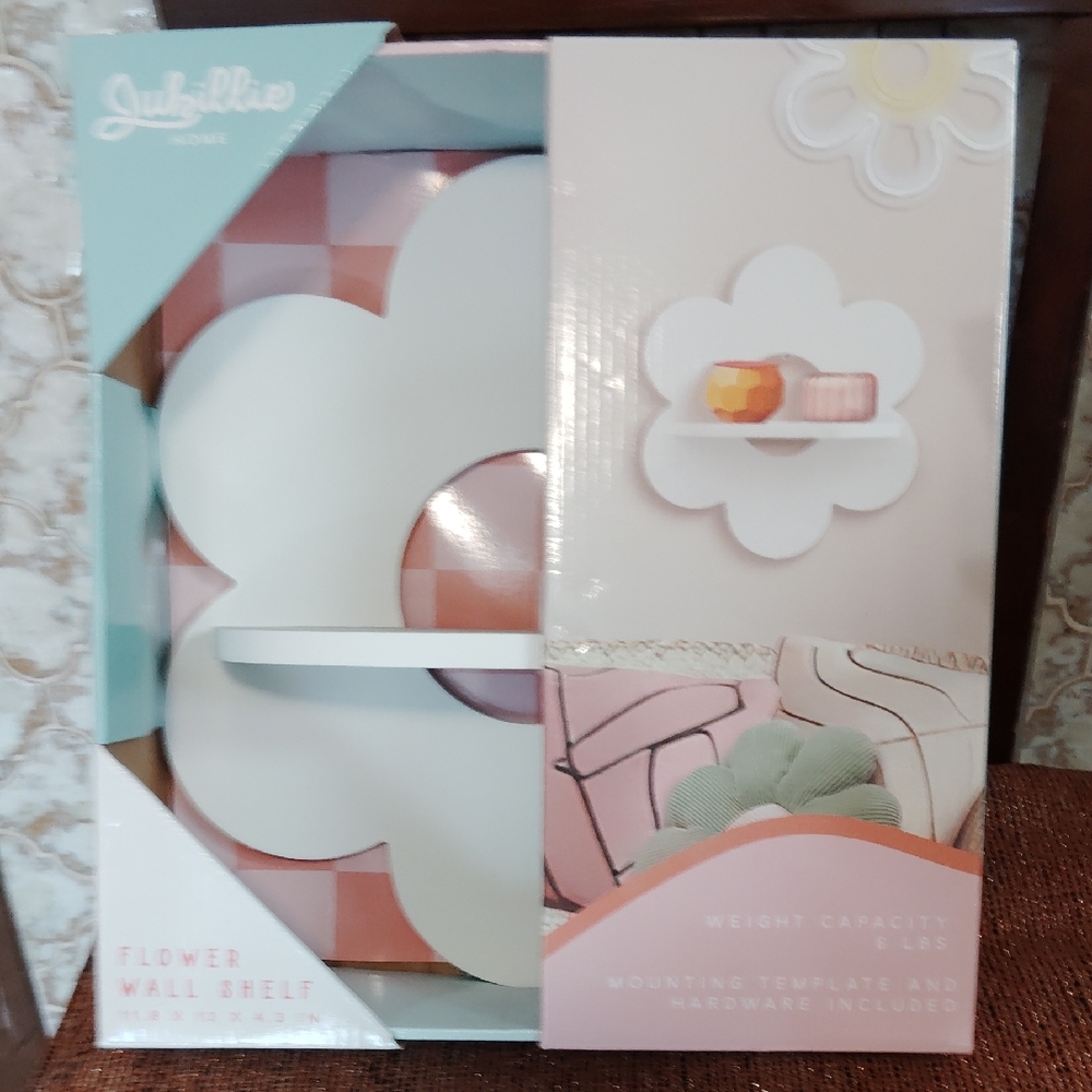 Flower Wall Shelf - White and Pink